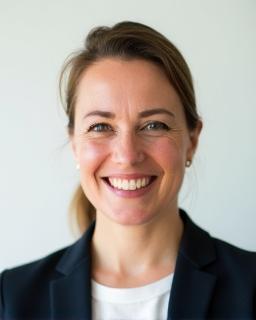 Porträtfoto der CEO von GROUP K LTD, Frau Johanna Klein